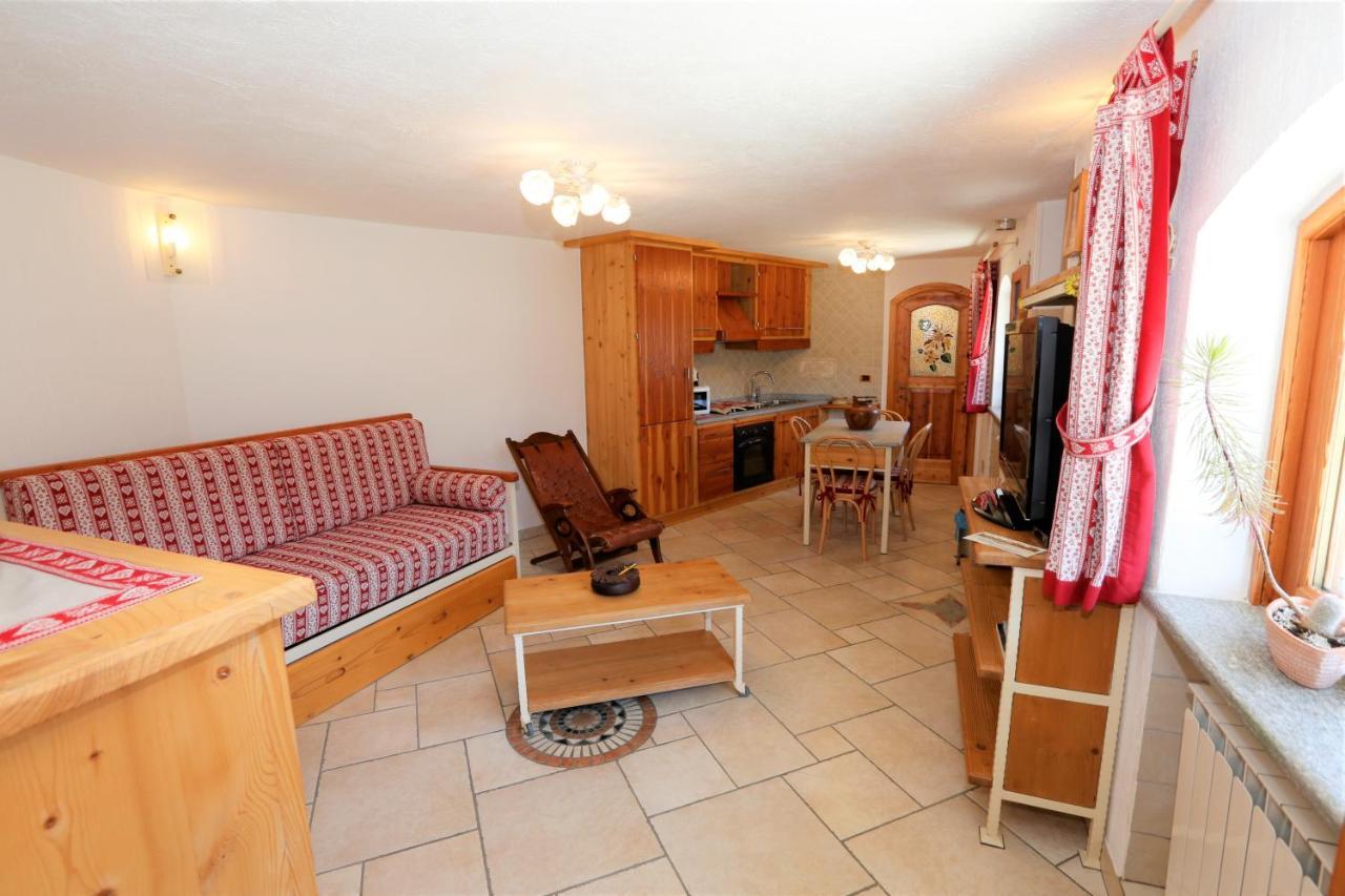 Ferienwohnung Bellevue Aosta Exterior foto
